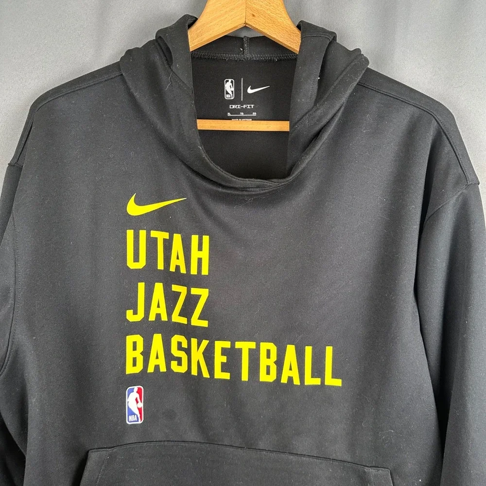 Nike Utah Jazz Basketball Hoodie Mens XL Black Dri-FIT NBA Pullover Sweatshirt